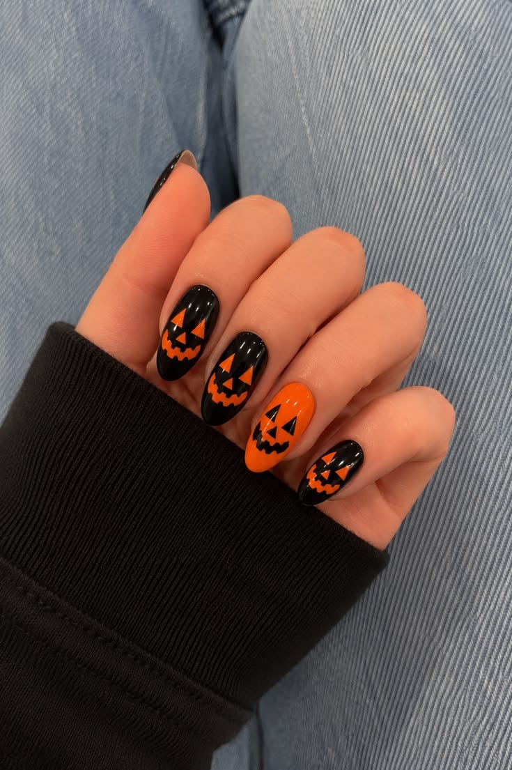 Seamless aura and airbrushed ombre gradient nail design trending in 2026